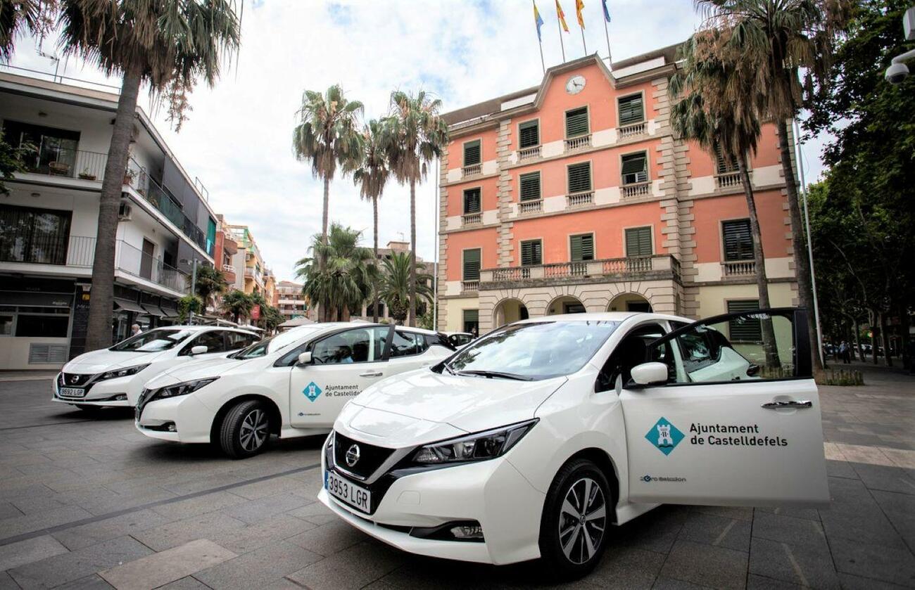 Coches eléctricos de Nissan del Ayuntamiento de Castelldefels