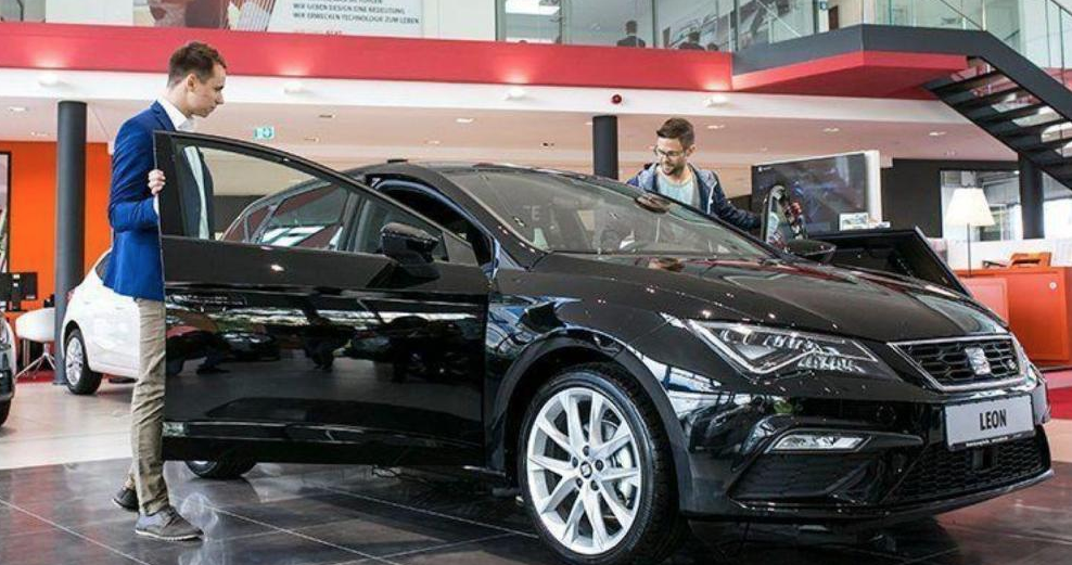 Un concesionario de Seat  / COCHE GLOBAL