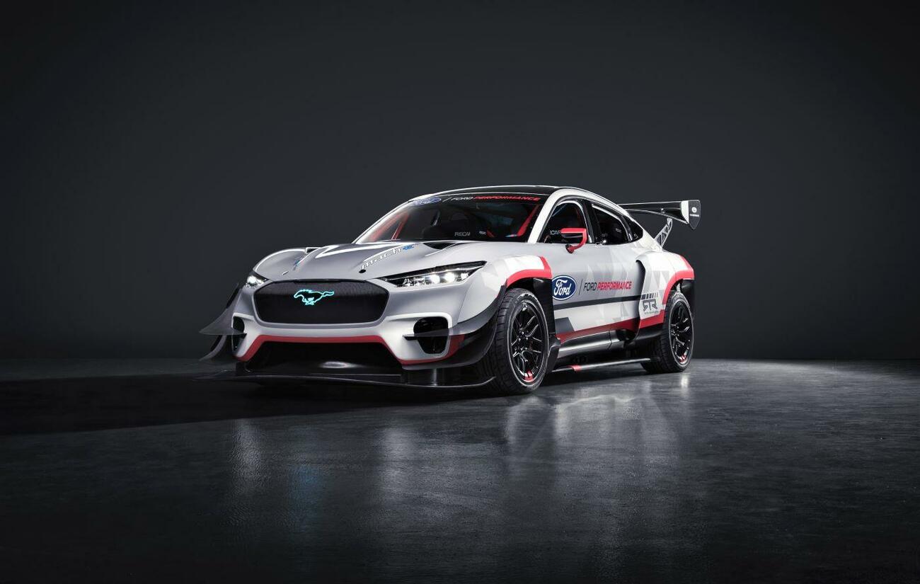 Ford Mach E 1400 / FORD