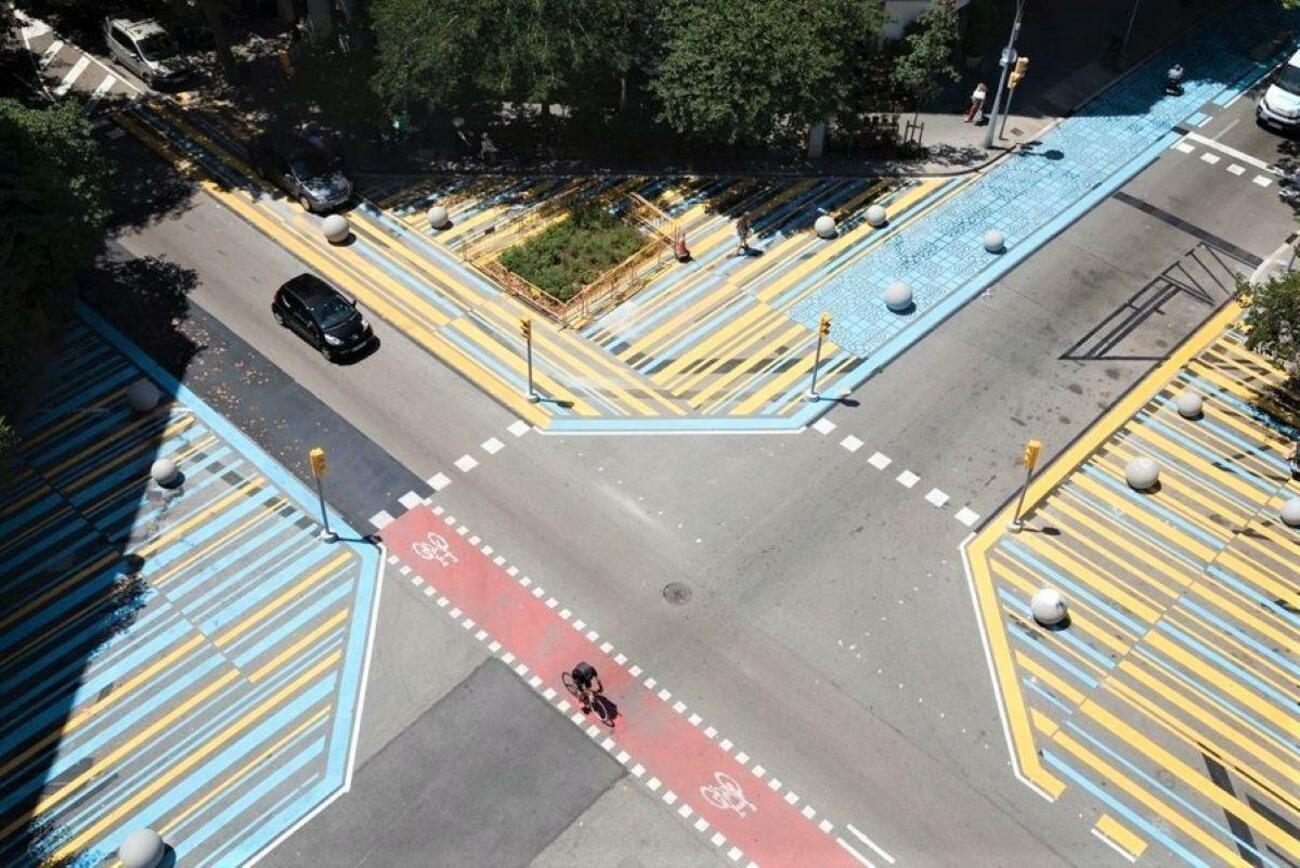 Ampliación de aceras en Barcelona