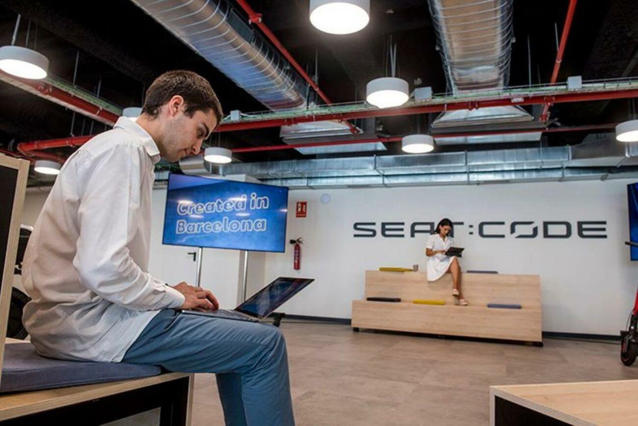 Trabajadores de Seat:CODE en la nueva sede de Barcelona / SEAT Trabajadores de Seat:CODE en la nueva sede de Barcelona / SEAT