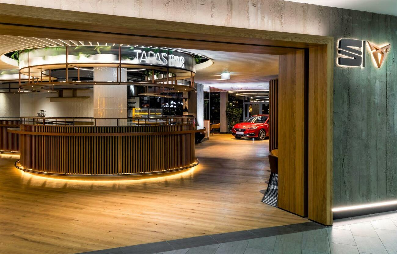 Nuevo espacio Tapas Bar de Seat en Viena / SEAT