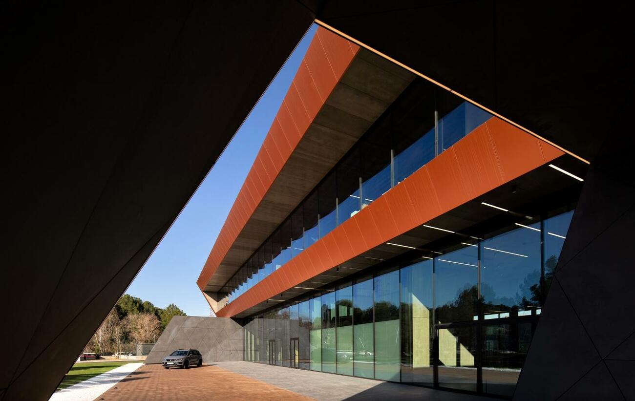 El Cupra Garage en Martorell / CUPRA