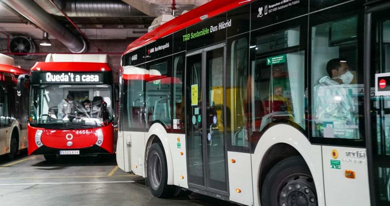 Autobuses de Barcelona, que se ha adherido a la huelga general de este jueves / TMB