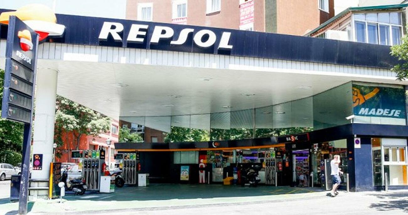 Gasolinera de Repsol en Madrid / EP