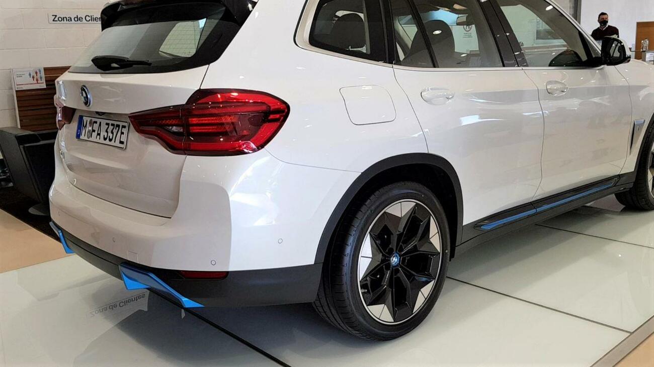 Nuevo BMW iX3 eléctrico