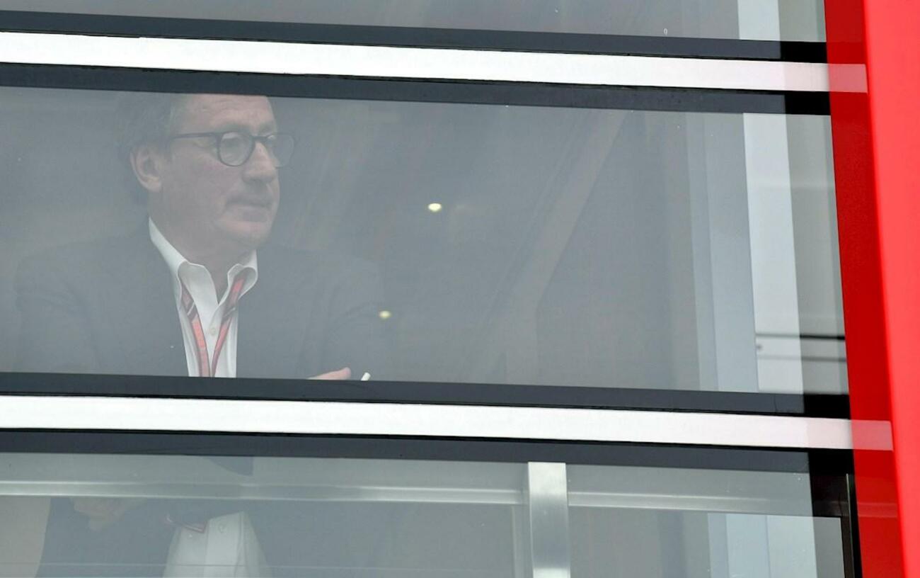 Luis Camilleri, en el GP de Monza de F1, antes de su dimisión como CEO de Ferrari / EFE / EPA / DANIEL DAL ZENNARO