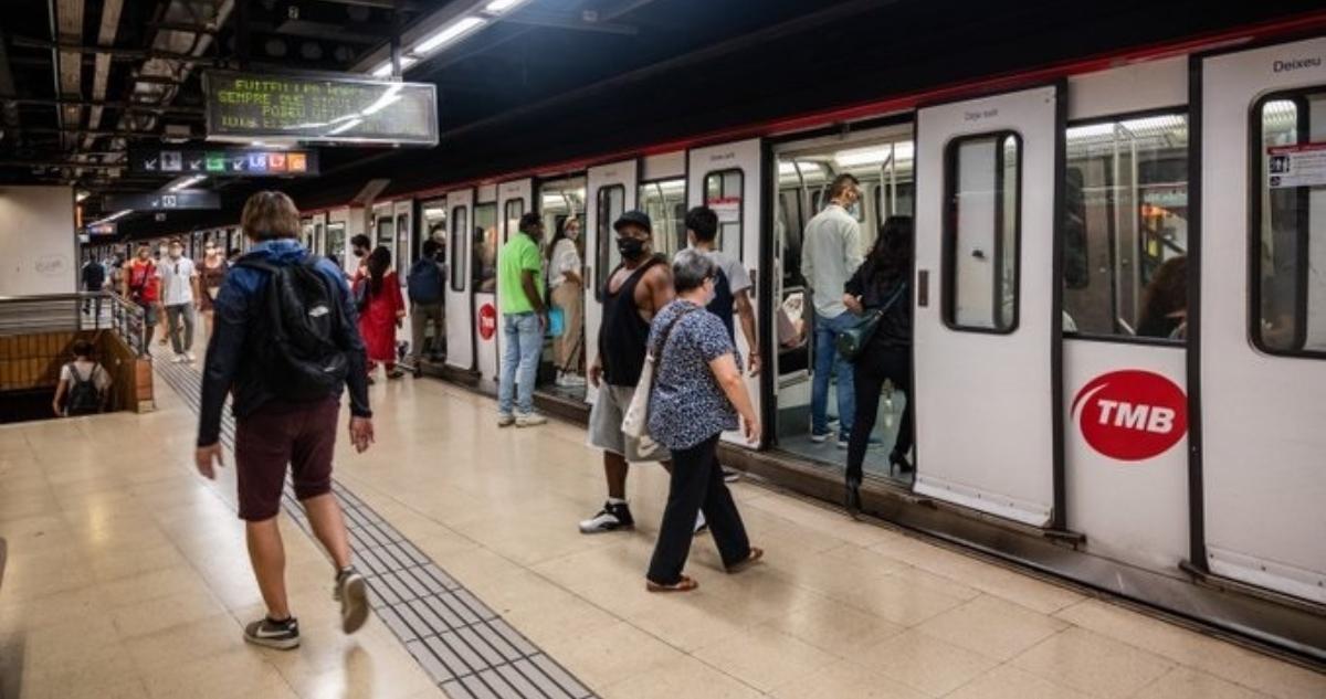 Los patinetes se quedan fuera del transporte público Los patinetes se quedan fuera del transporte público