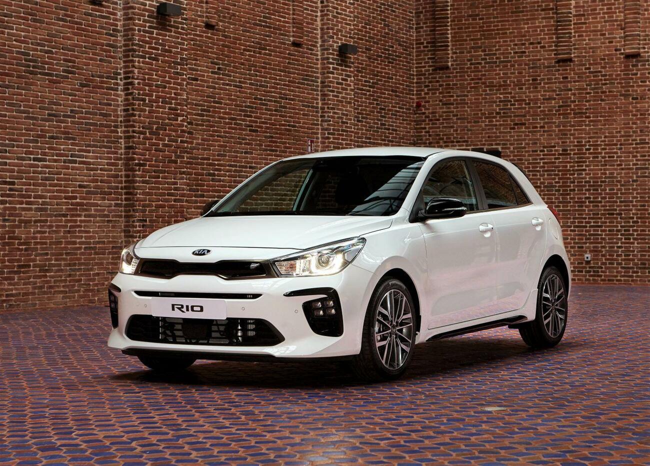 Nuevo Kia Rio, que tiene versión híbrida / KIA