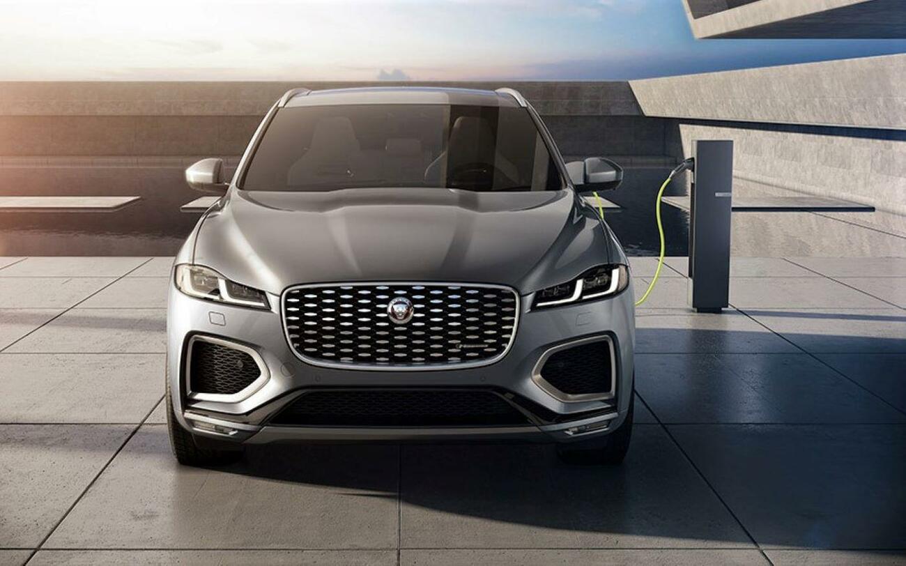 Jaguar F Pace híbrido enchufable / JAGUAR