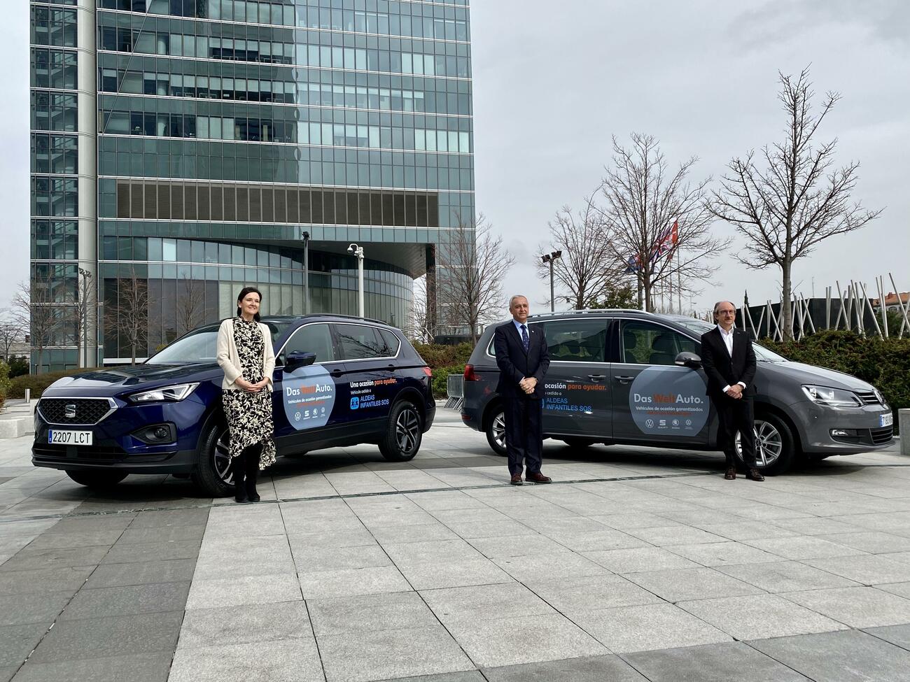 Algunos de los vehículos cedidos por el Grupo Volkswagen a Aldeas Infantiles SOS / VW
