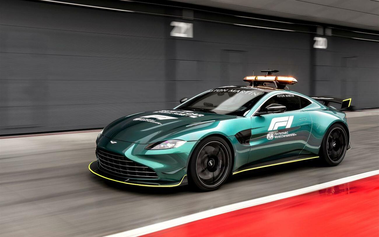 Aston Martin Vantage en su configuración como Safety Car de la F1 / AM Aston Martin Vantage en su configuración como Safety Car de la F1 / AM