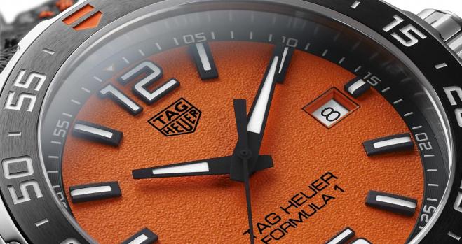 Uno de los nuevos relojes de TAG Heuer relacionados con la F1