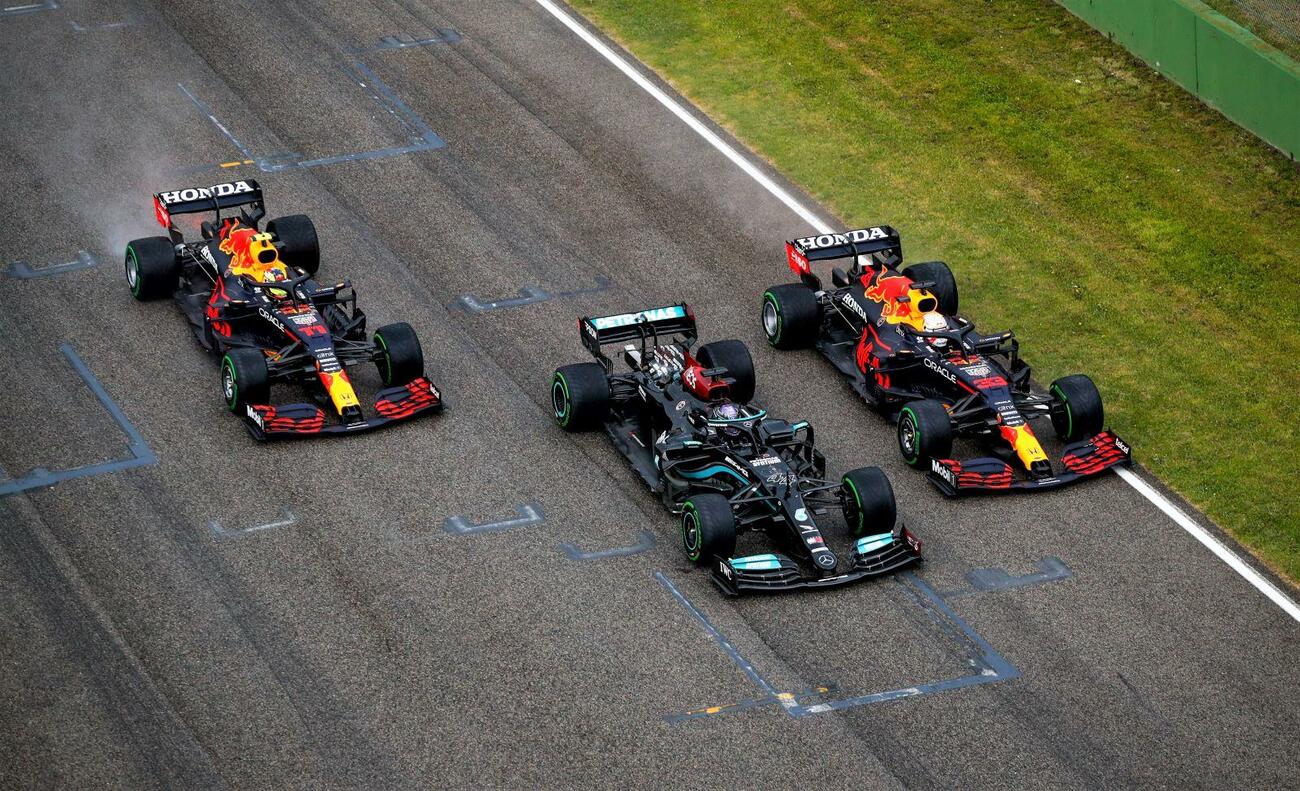 Hamilton seguido por Verstappen y Pérez / FLOREN GOODEN / AFP7 / EUROPA PRESS