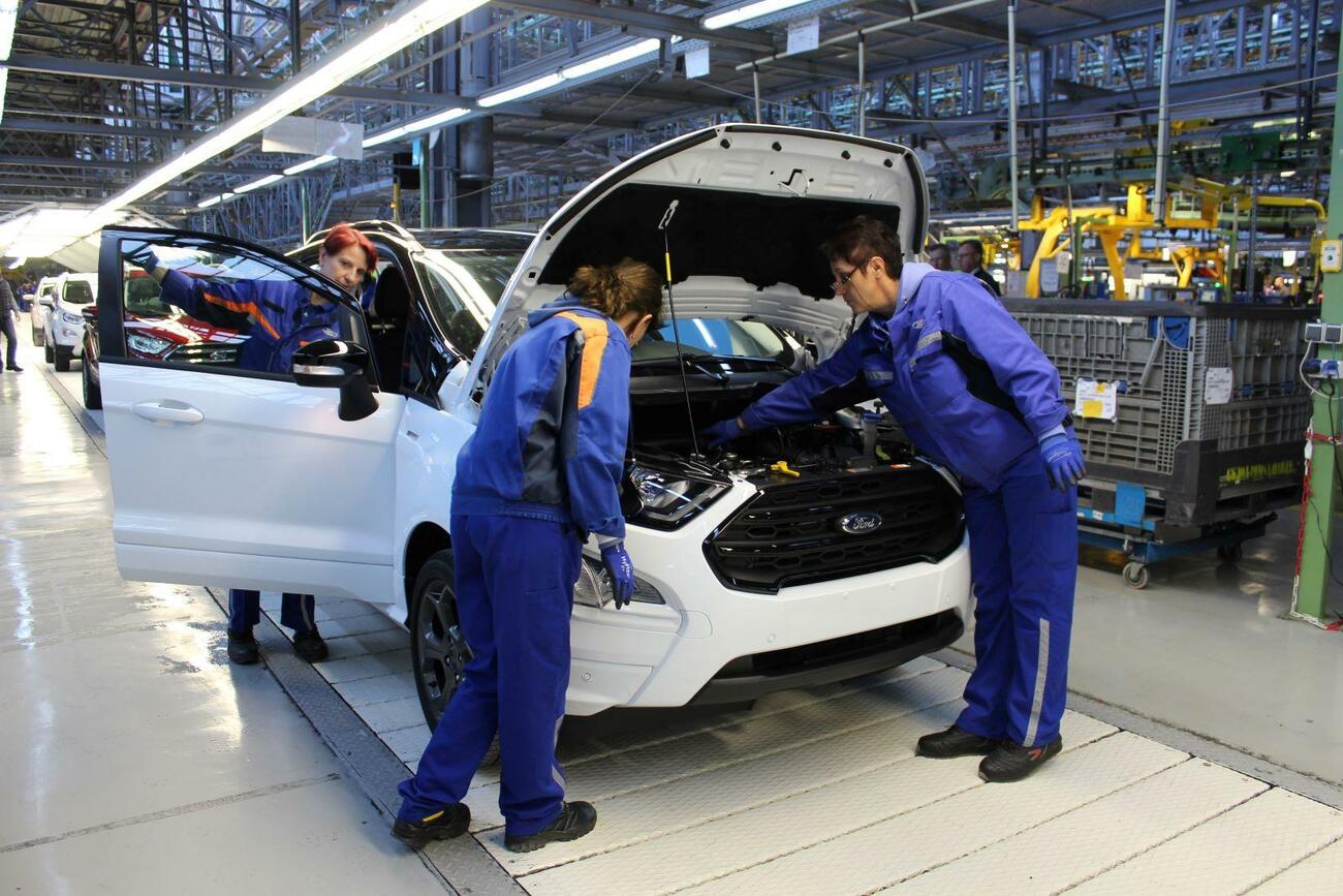 Fábrica de Ford en Craiova (Rumanía) Fábrica de Ford en Craiova (Rumanía)