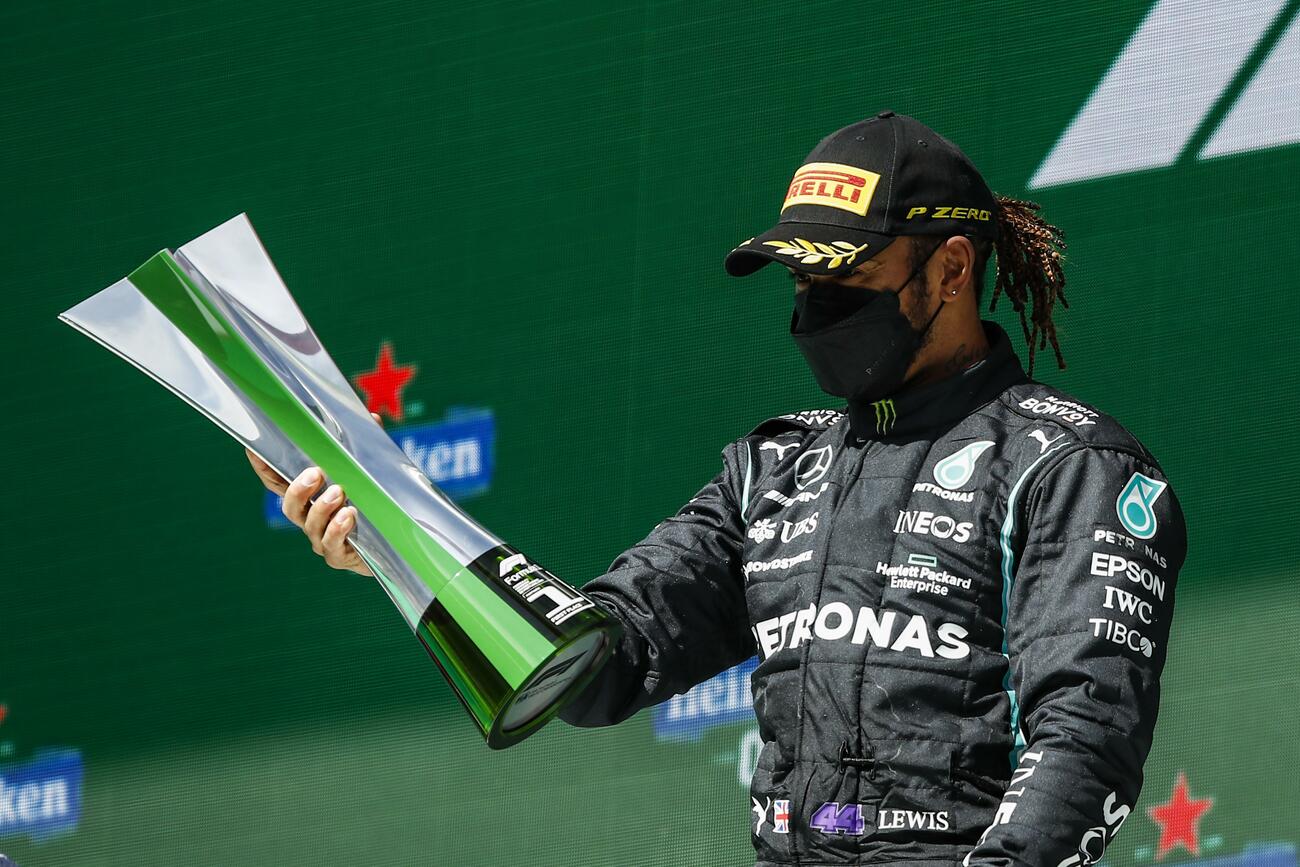 Lewis Hamilton celebra su victoria en el GP de Portugal / XAVI BONILLA / AFP7 / EUROPA PRESS