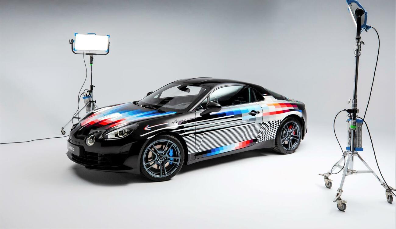 Alpine A110 en la edición especial de Felipe Pantone / ALPINE Alpine A110 en la edición especial de Felipe Pantone / ALPINE