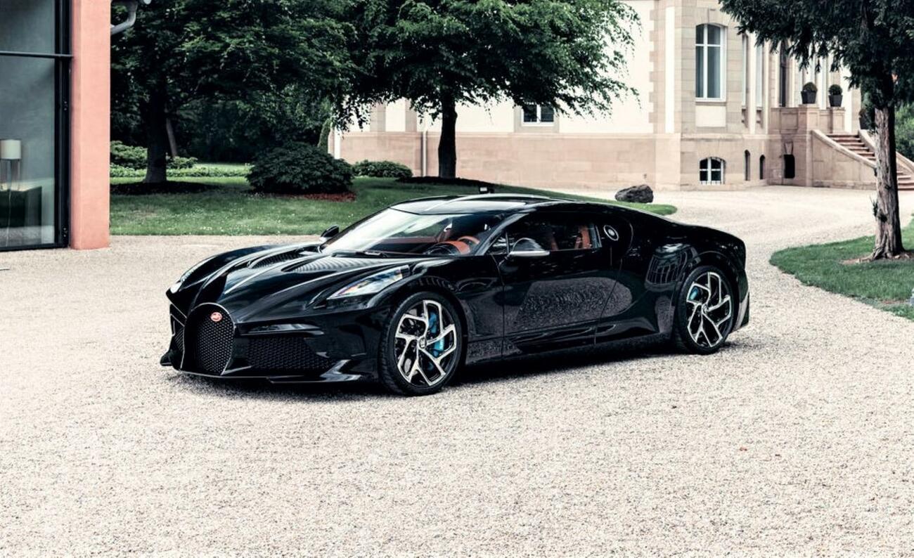 Bugatti Voiture Noir / BUGATTI