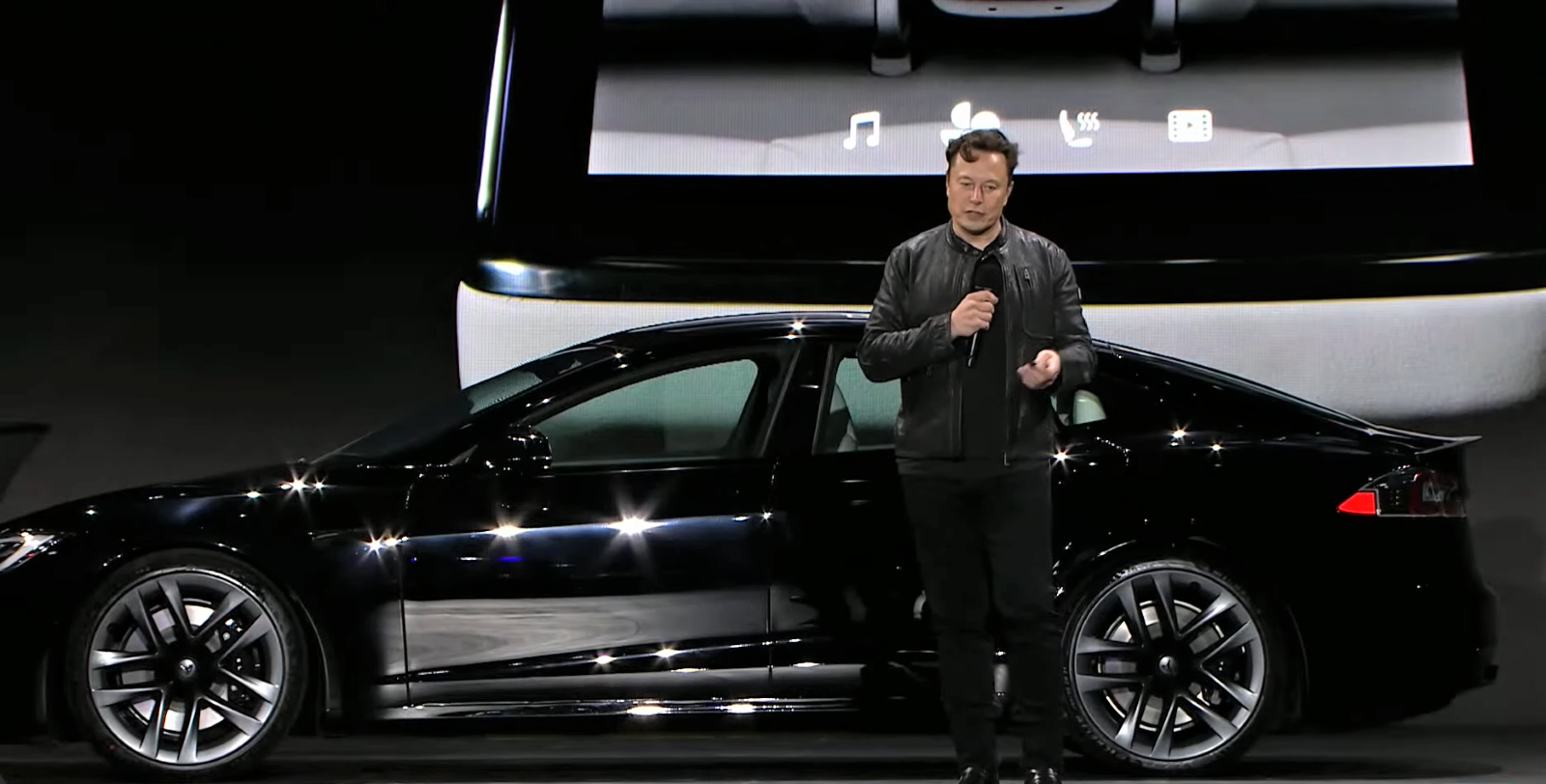 Elon Musk presenta el nuevo Tesla Model S Plaid