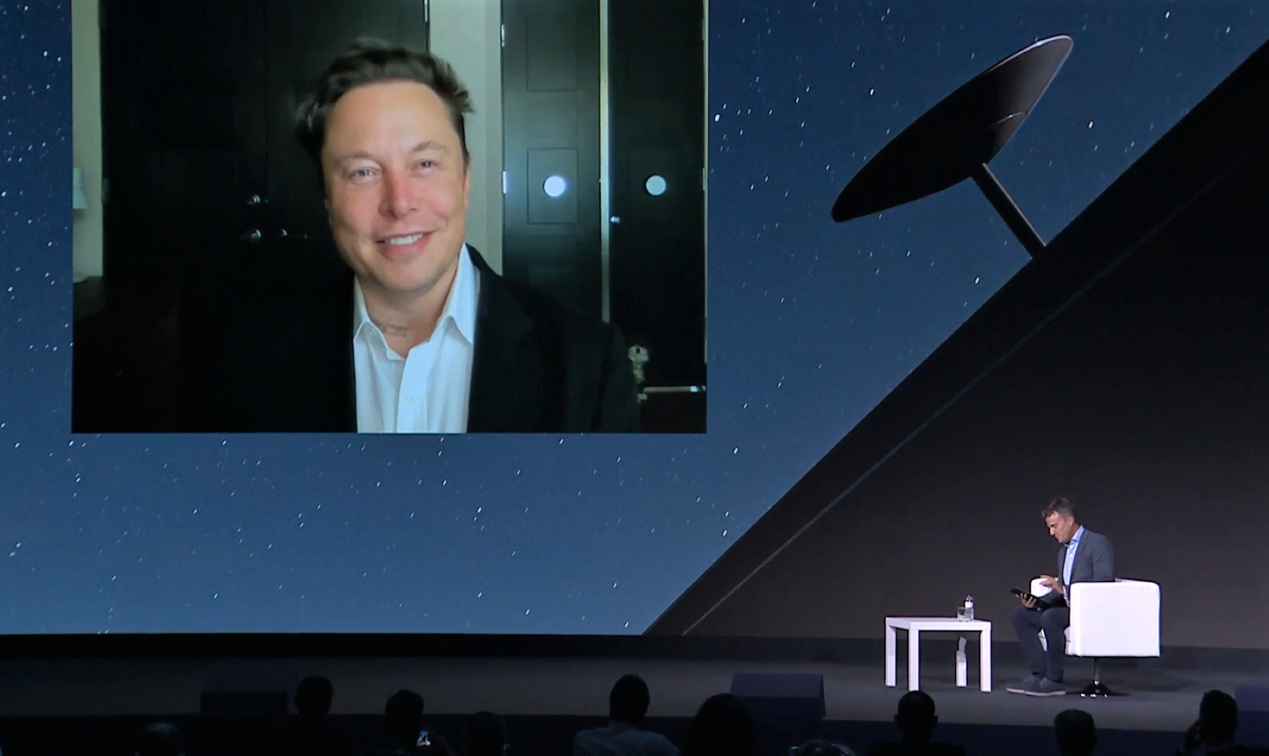 Elon Musk interviene en el Mobile World Congress de Barcelona / VIDEO MWC