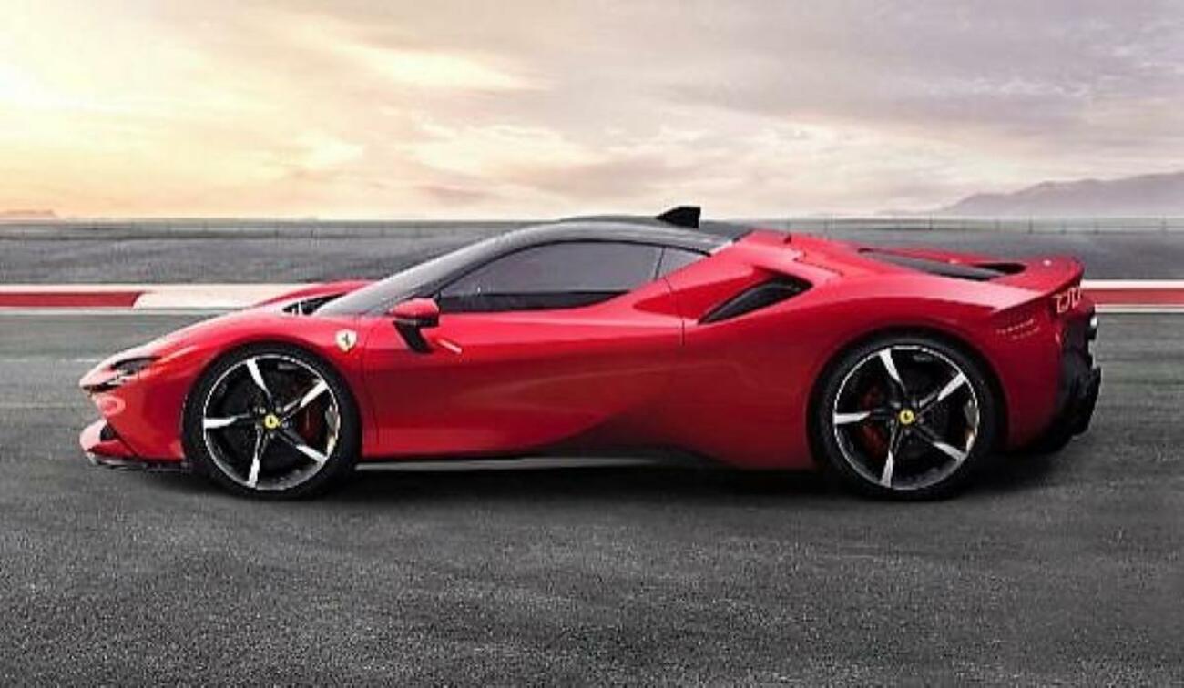 Ferrari SF90 Stradale / FERRARI