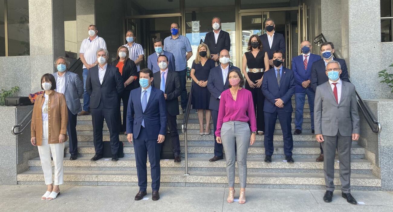 Reunión de la Mesa de Automoción en Valladolid / INDUSTRIA