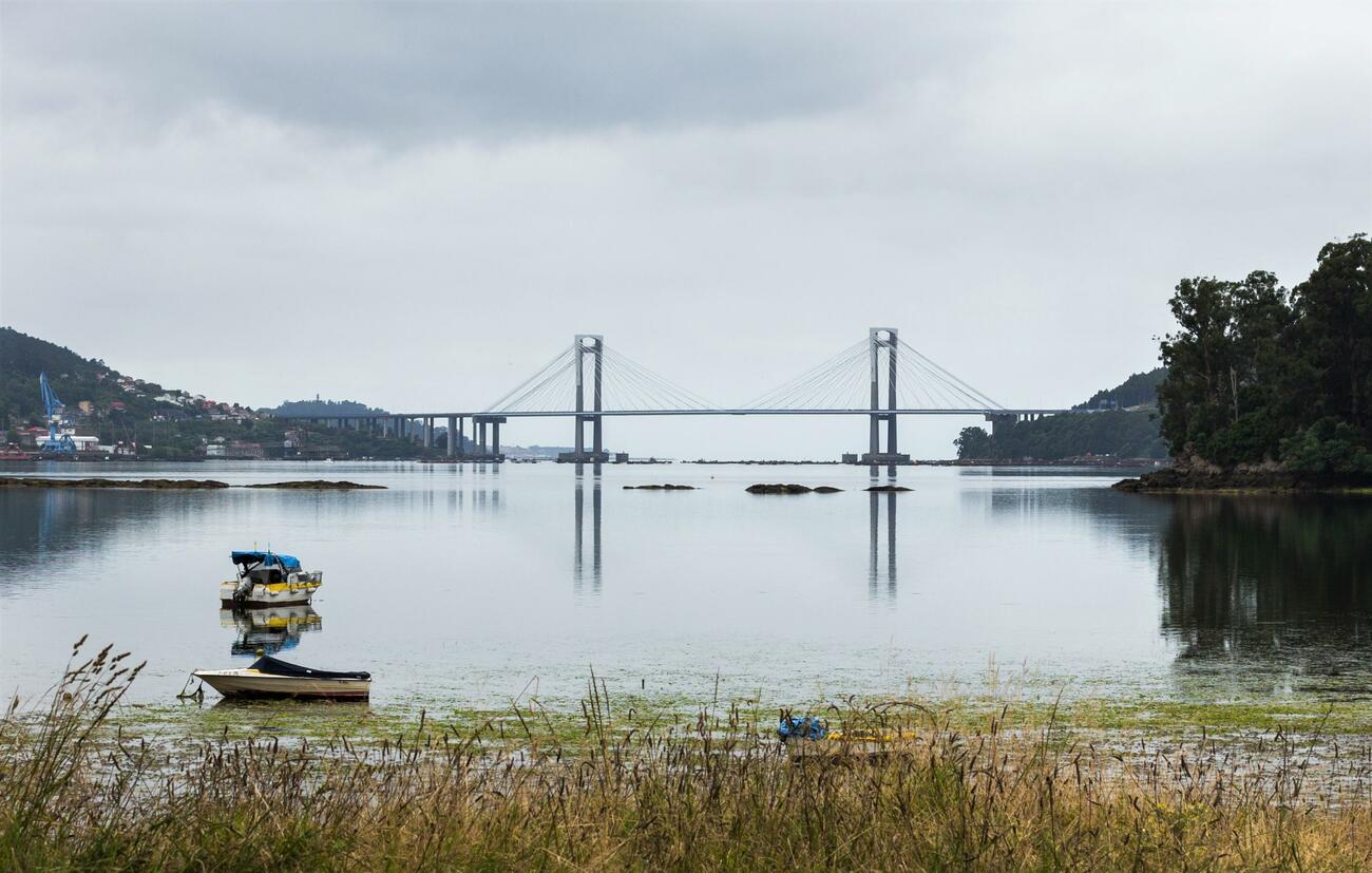 La ría de Vigo (Galicia) / SANTIAGO IGLESIAS La ría de Vigo (Galicia) / SANTIAGO IGLESIAS