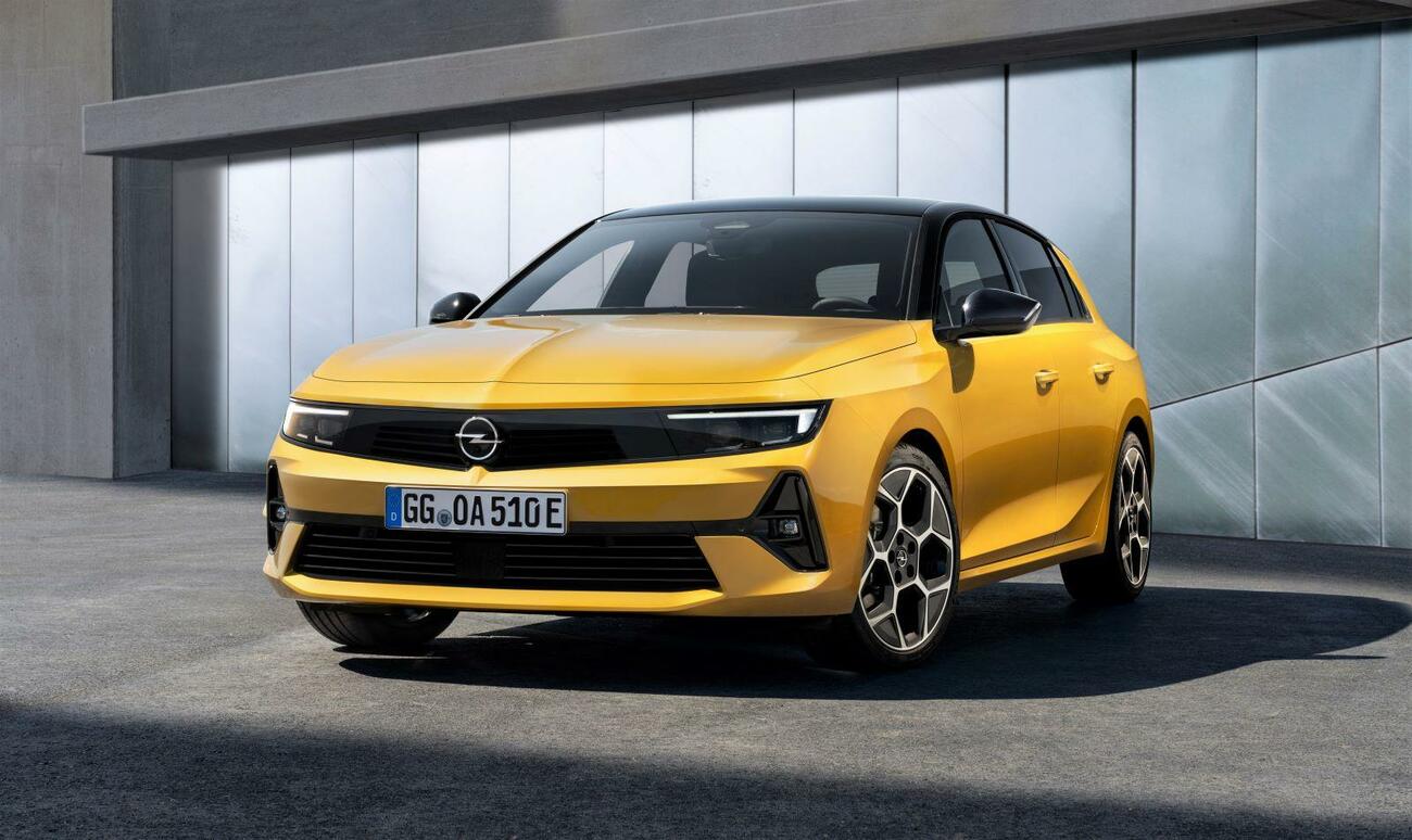 Nuevo Opel Astra 2021 / OPEL Nuevo Opel Astra 2021 / OPEL