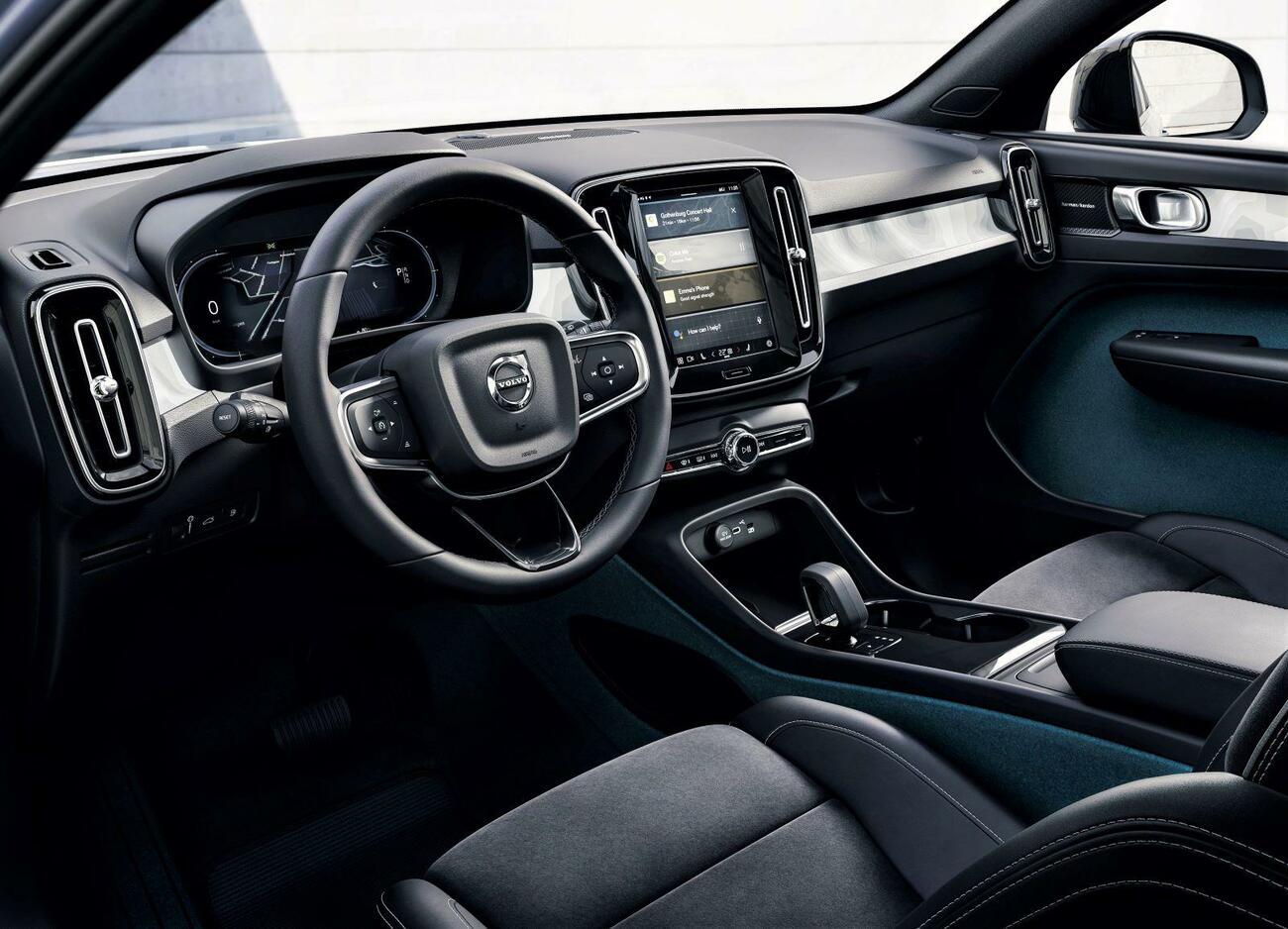 Interior del Volvo XC40 Recharge sin cuero / VOLVO