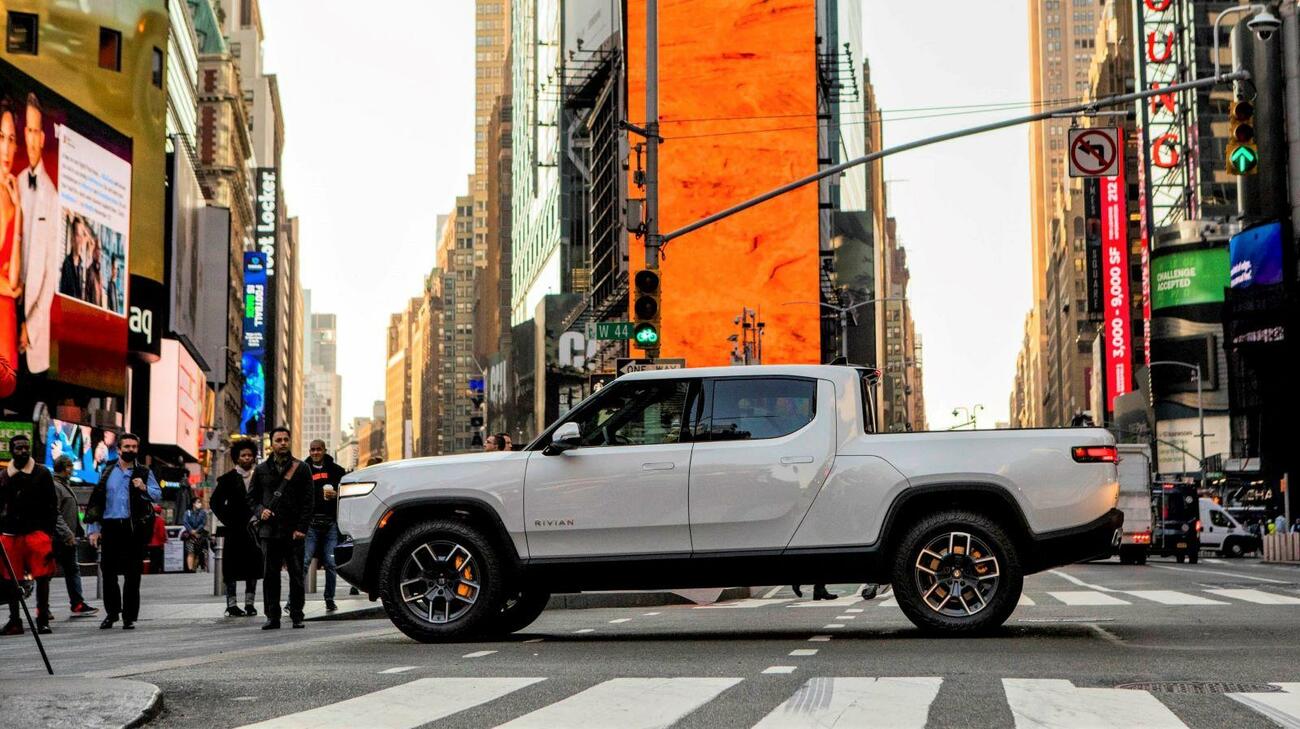 Una pickp up eléctrica de Rivian en Nueva York / RIVIAN Una pickp up eléctrica de Rivian en Nueva York / RIVIAN