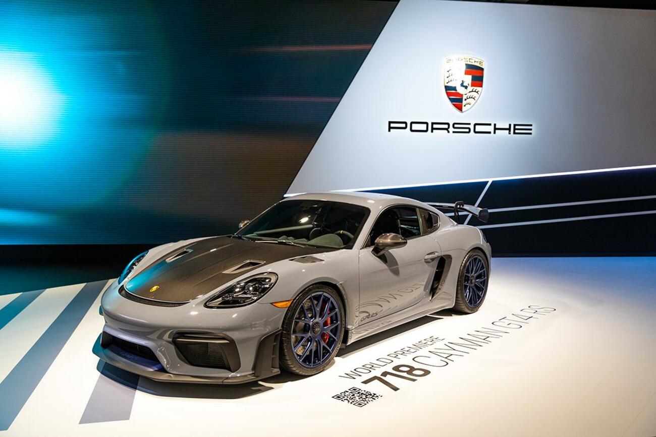 Porsche Cayman GT4 RS Porsche Cayman GT4 RS