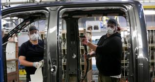 Trabajadores en la planta de Ford en Dearborn (EEUU) / FORD