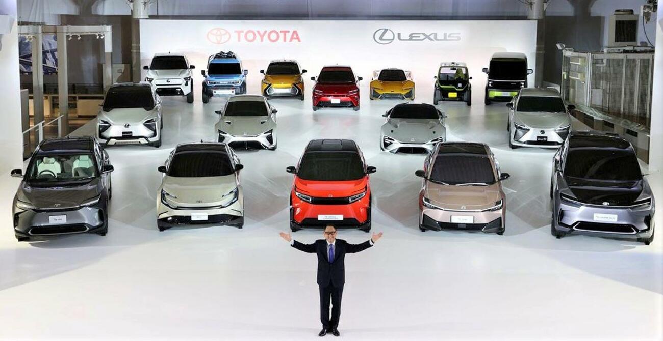 Akio Toyoda presenta los modelos eléctricos de Toyota / NORIAKI MITSUHASHI / N-RAK Akio Toyoda presenta los modelos eléctricos de Toyota / NORIAKI MITSUHASHI / N-RAK