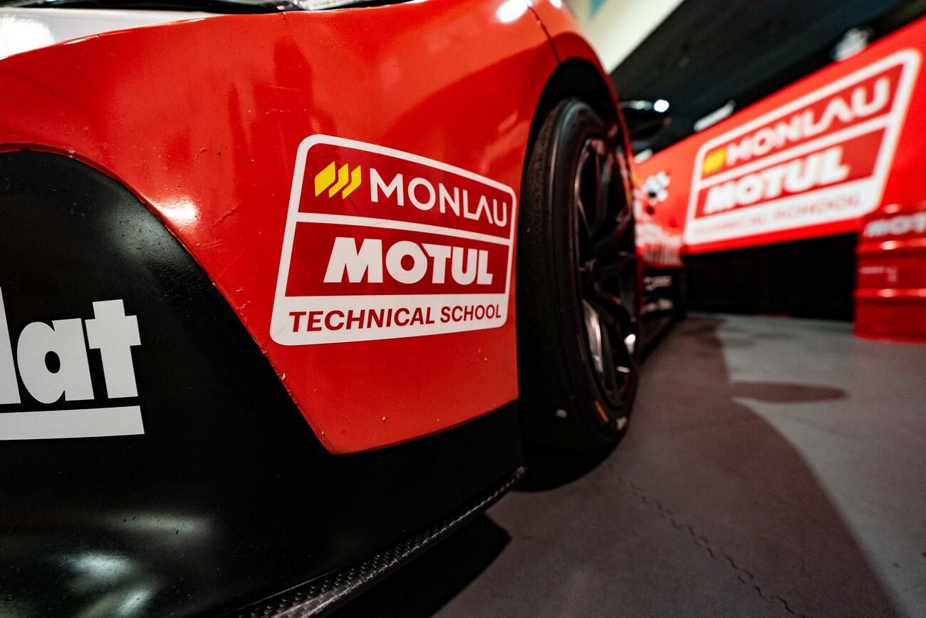 Imagen del centro Monlau Motul Technical Schcool / MOTUL