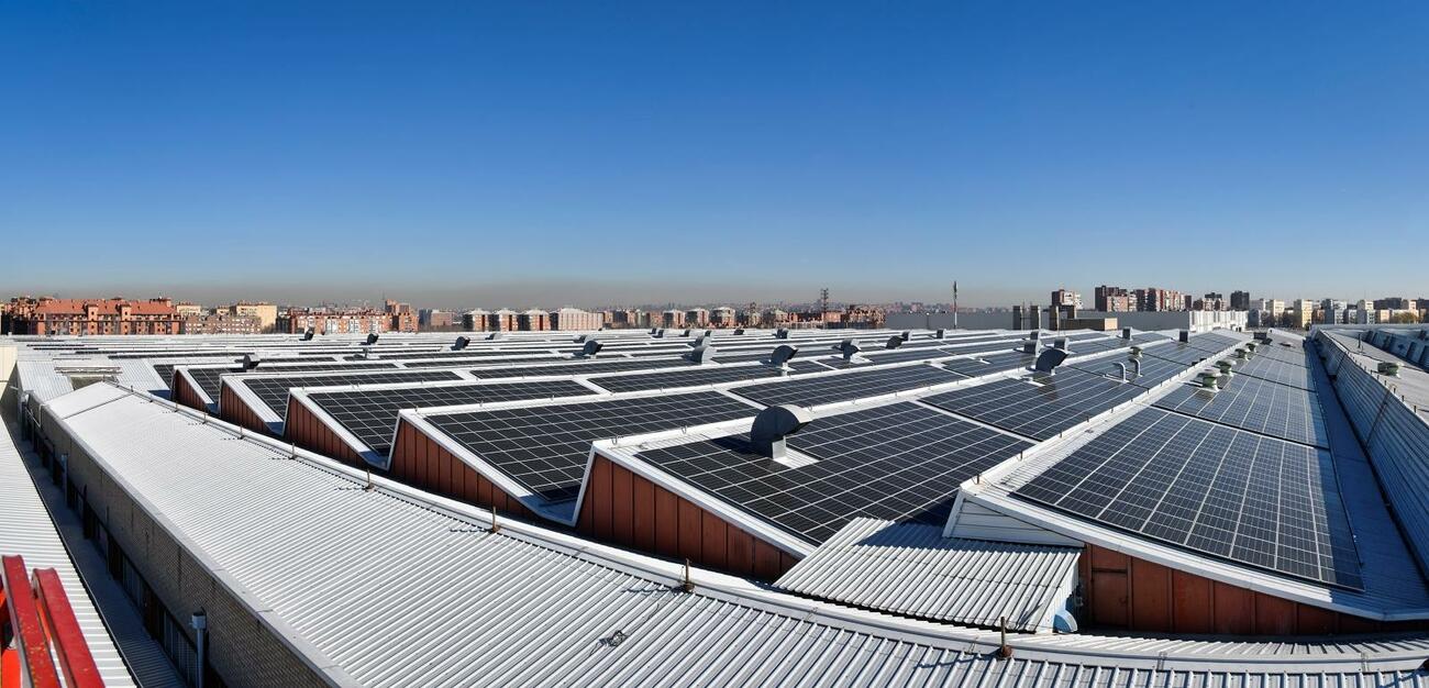 Placas solares en la fábrica de Stellantis de Madrid / STELLANTIS Placas solares en la fábrica de Stellantis de Madrid / STELLANTIS