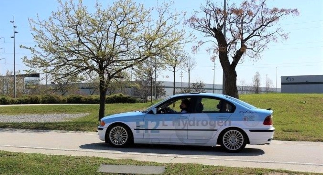 Prototipo de coche de hidrógeno de Evarm