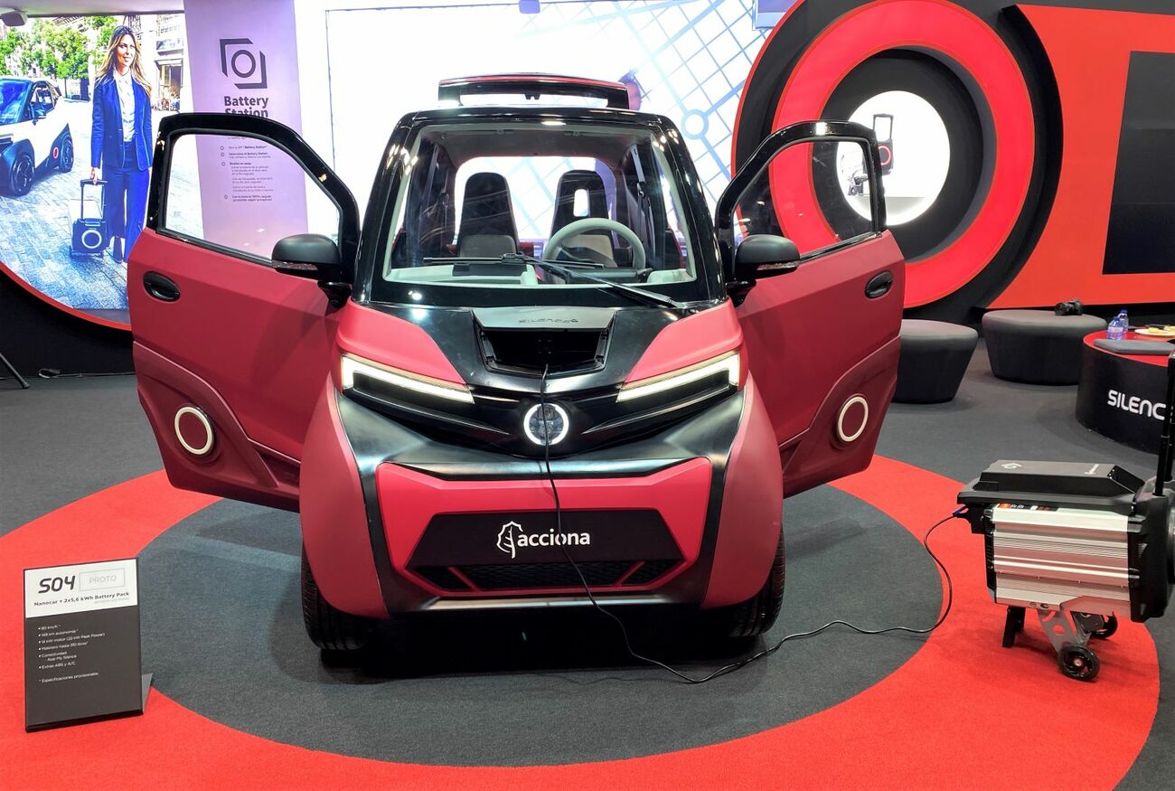 El microcoche eléctrico Silence S04 en Vive la Moto de Madrid / A.M.