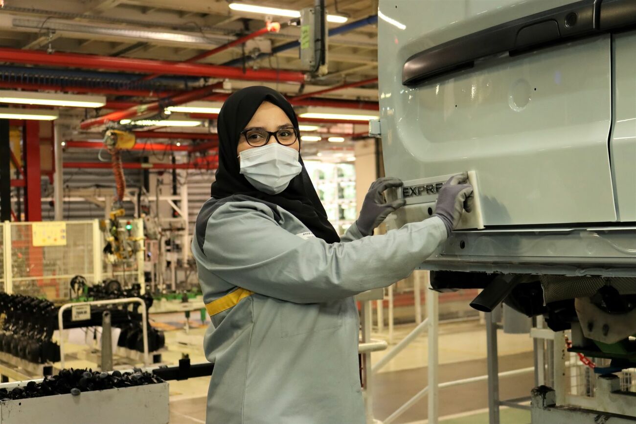 Trabajadora de la planta de Renault en Tánger / RENAULT