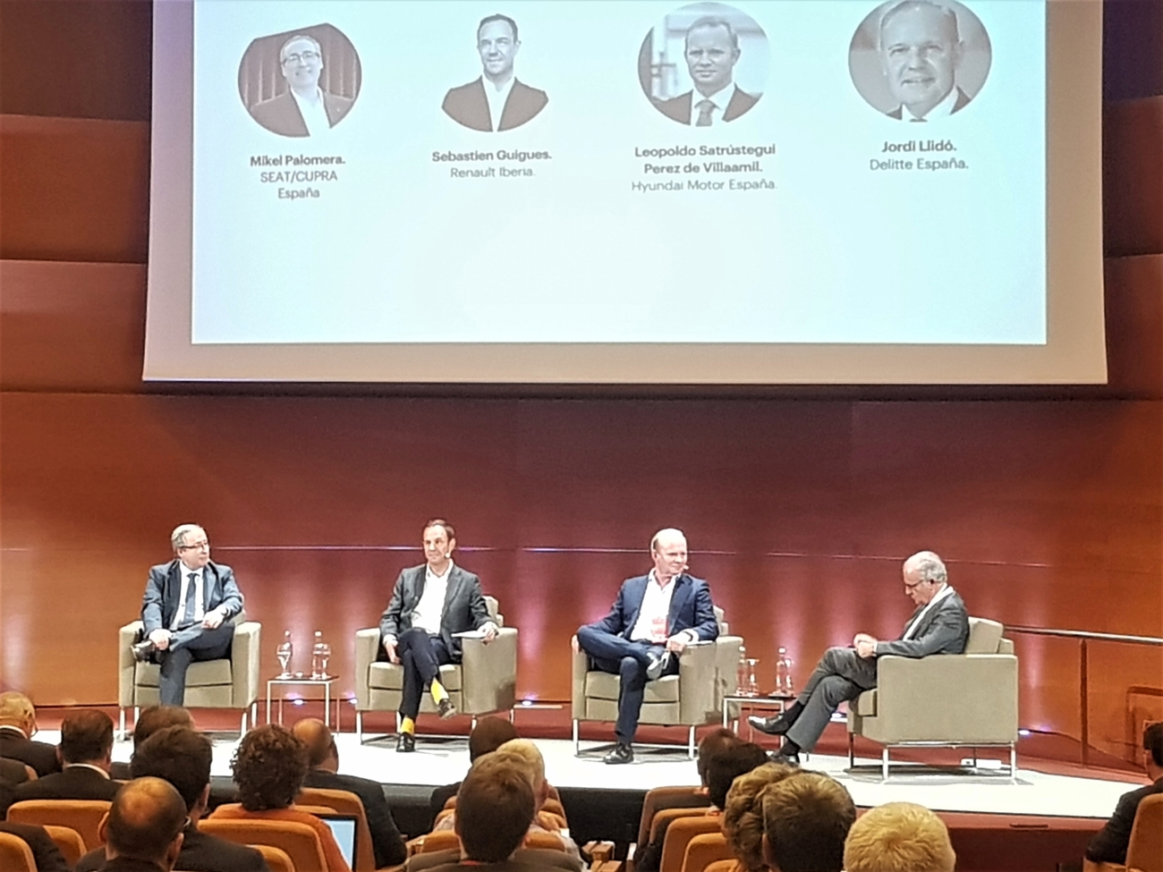 Encuentro de automoción de IESE