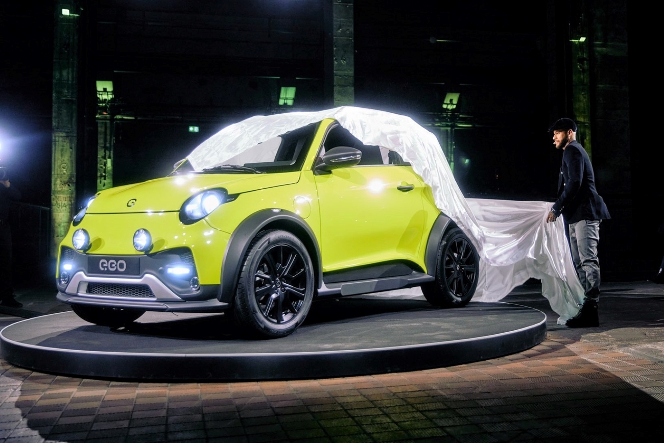 Neymar presenta el nuevo minicoche eléctrico Next e.Go