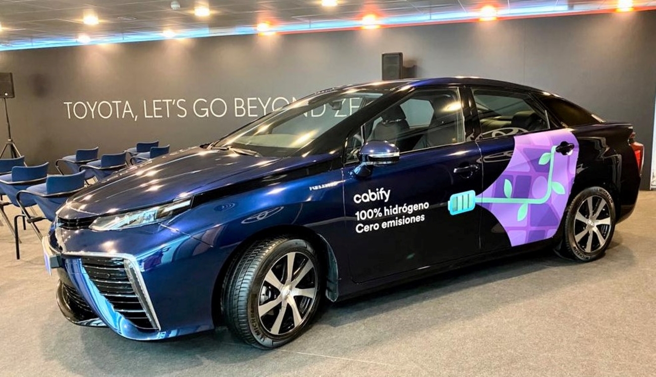 Uno de los Toyota Mirai de Cabify / A.M.