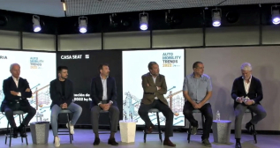 Mesa sobre industria de Auto Mobility Trends 2022 Mesa sobre industria de Auto Mobility Trends 2022