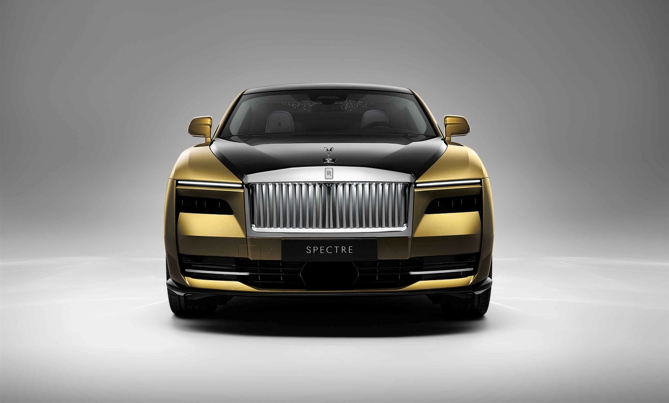 Rolls-Royce Spectre, su primer eléctrico