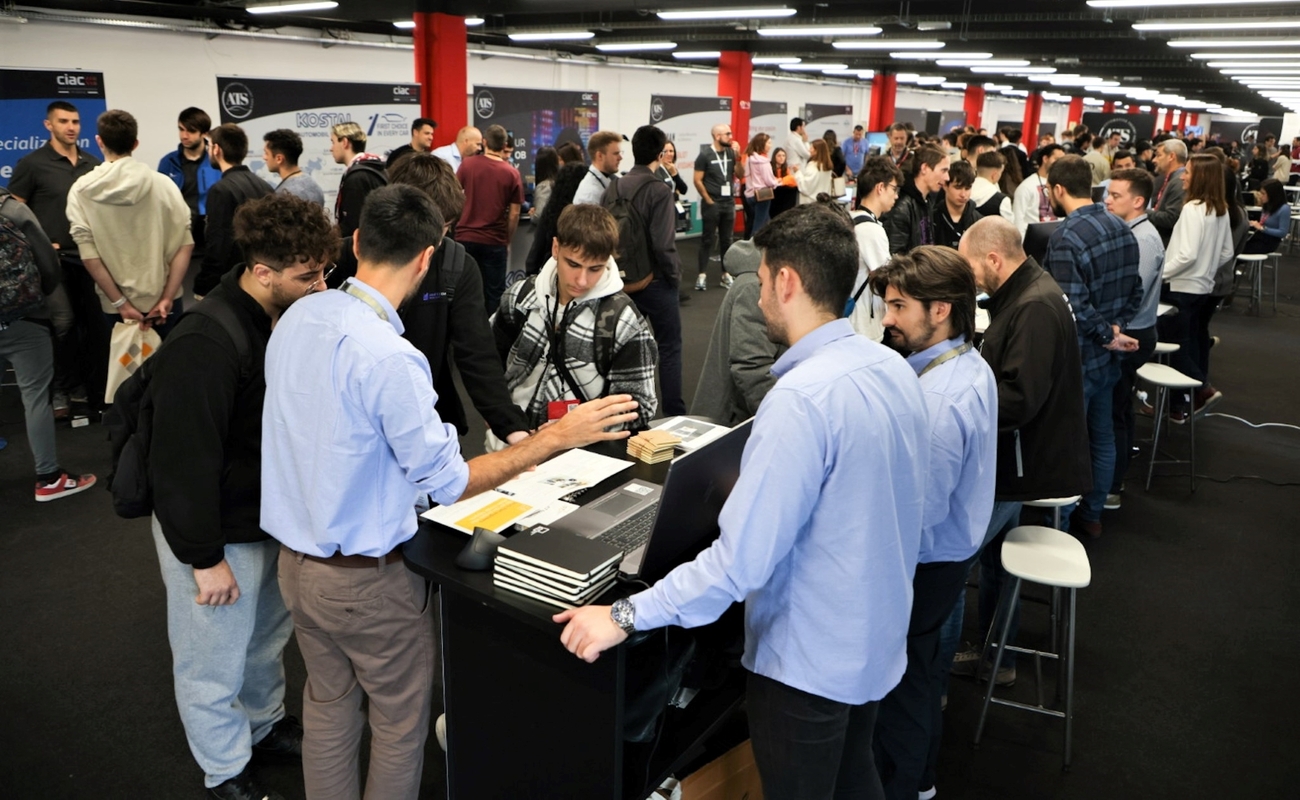 Encuentro entre empresas y estudiantes de CIAC