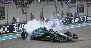Vettel se despide de la F1 en Abu Dhabi / ALI HAIDER / EFE