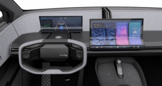 Interior del Toyota bZ Compact SUV