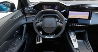 Interior del Peugeot 408