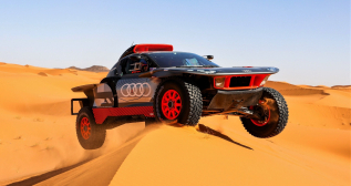 El coche de Audi de Carlos Sainz para el Dakar / AUDI El coche de Audi de Carlos Sainz para el Dakar / AUDI