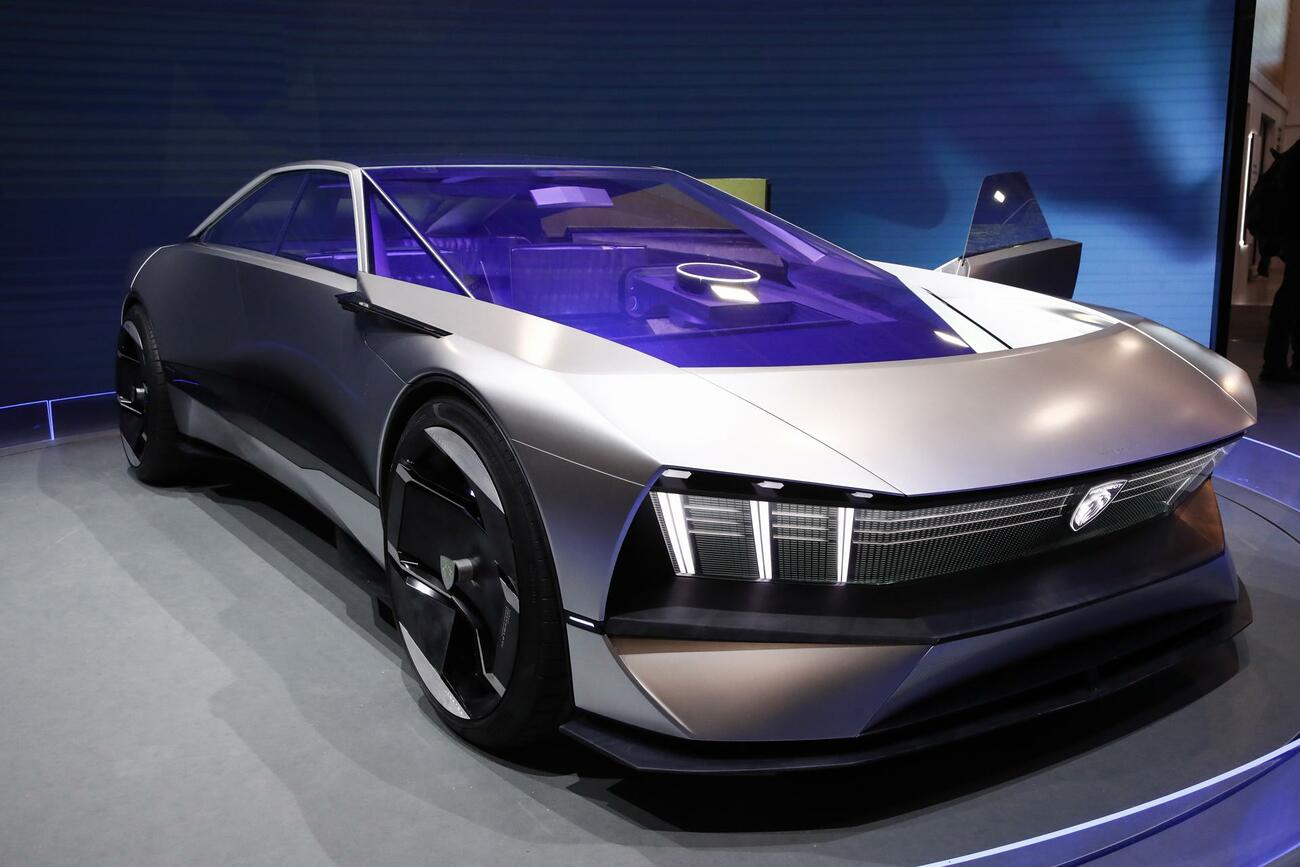 Peugeot Inception Concept / CAROLINE BREHMAN / EFE