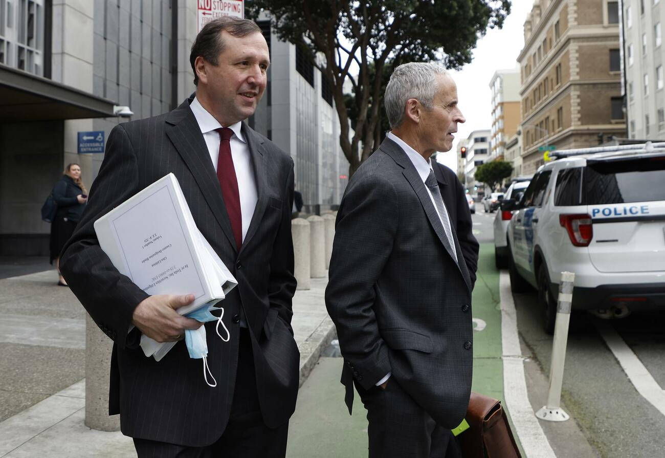 El abogado de los accionistas de Tesla que han demandado a Elon Musk / JOHN G. MABANGLO / EFE